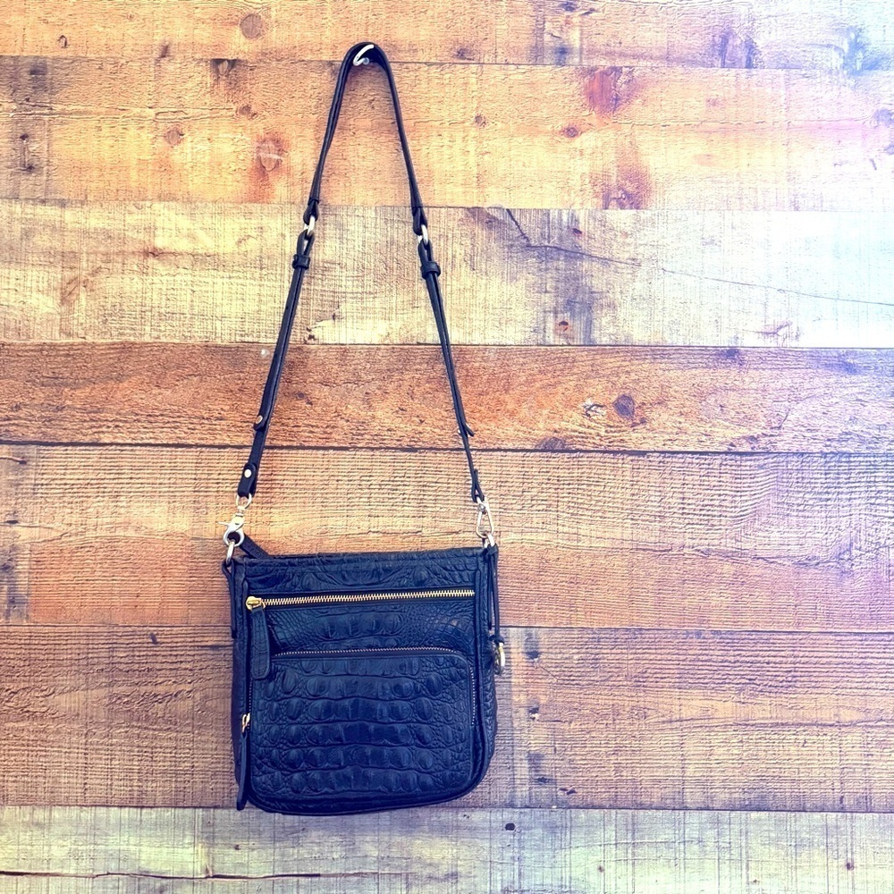 VTG Brahmin Cleo Melbourne Black Crocodile-Embossed Crossbody Bag